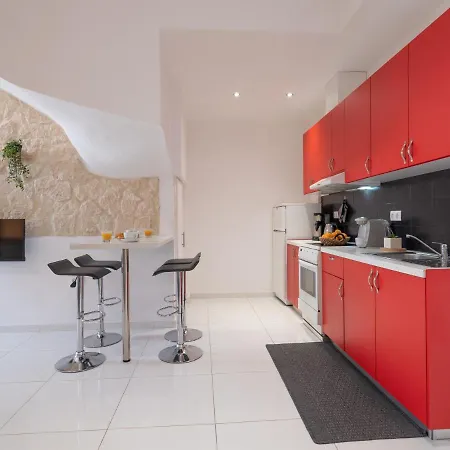 Apartment Palm House Near Airport Heraklion (Crete)