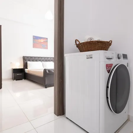 Palm House Near Airport Apartment Heraklion (Crete)