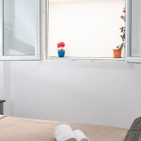 Palm House Near Airport Apartment Heraklion (Crete)